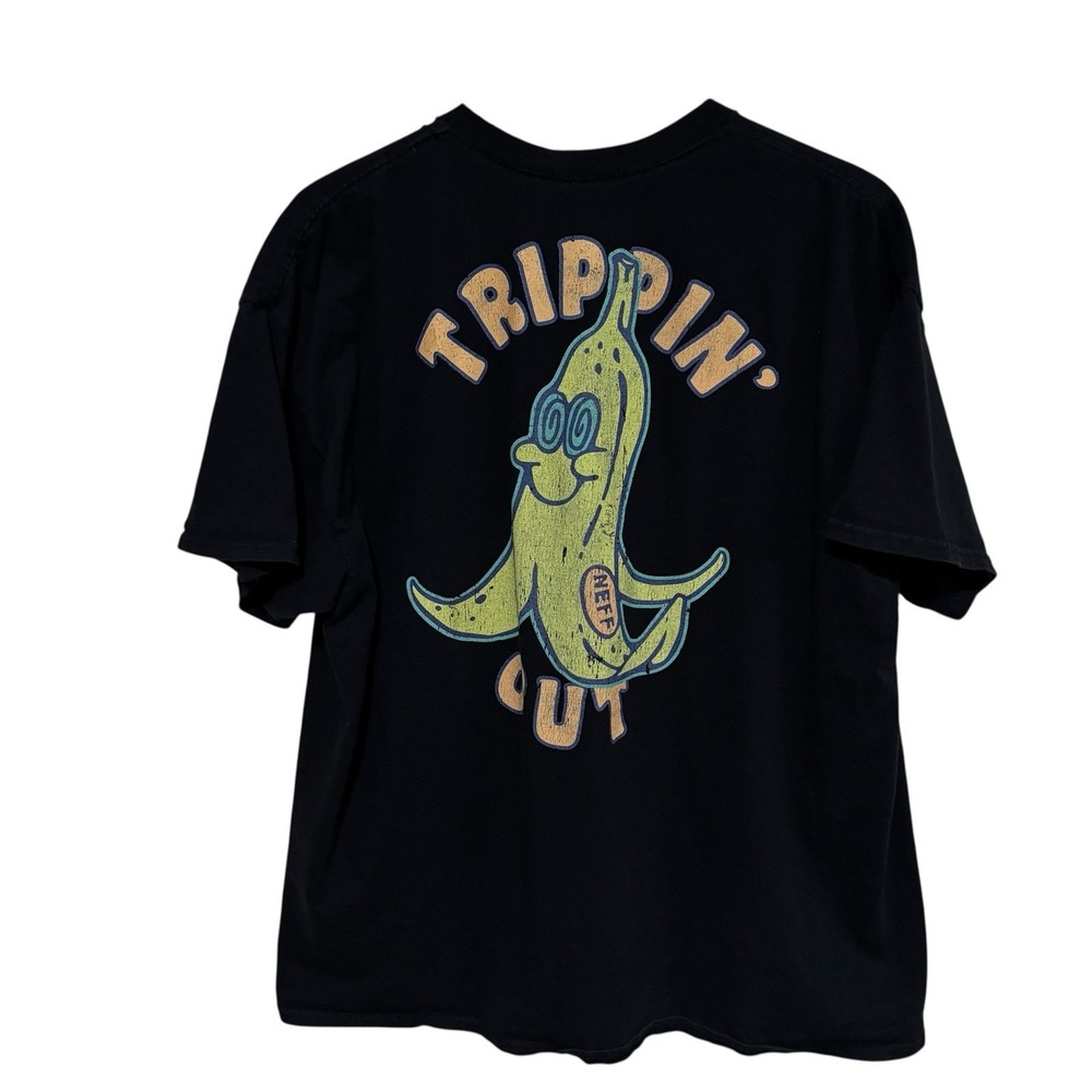 Neff  Men's Trippin Out Graphic T Shirt Size XXL 25 x 30